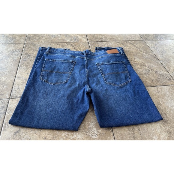 Lucky Brand Los Angeles 410 Athletic Straight Mens Jeans Size 40x32 Fit 42X31 - Picture 5 of 8